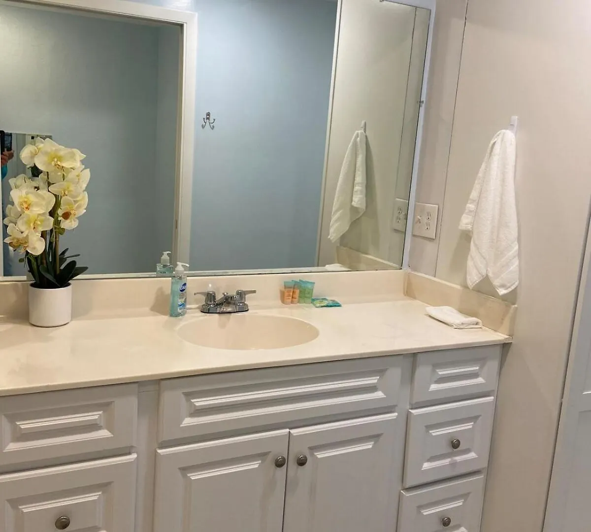 Apartment 501 Lux Ocean Walk Condo 2 Bedroom 2 Ba 3 Balcony Ocean Front Daytona Beach